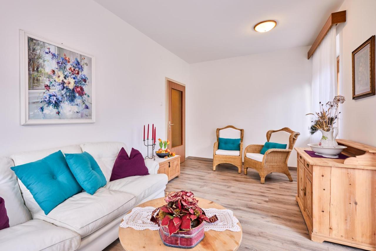 Novacella Apartmenthaus Haringer מראה חיצוני תמונה